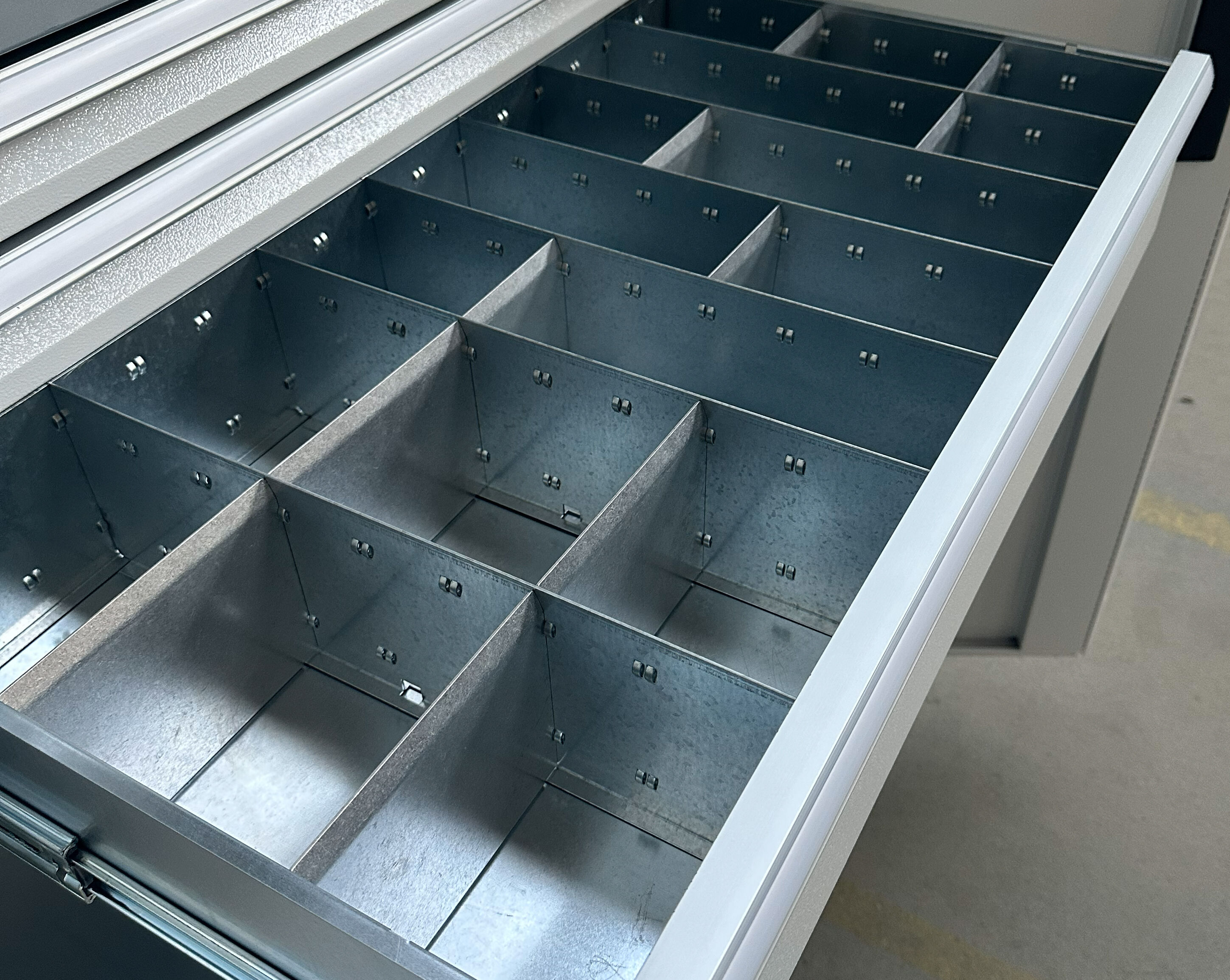 C+P metal graduation 150/200 mm, 150x470x418mm