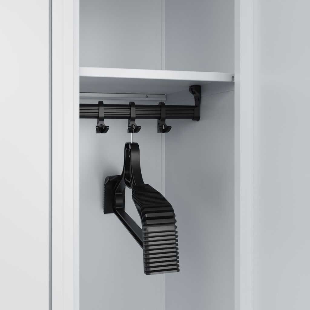 C+P Coat hangers with hotel pin